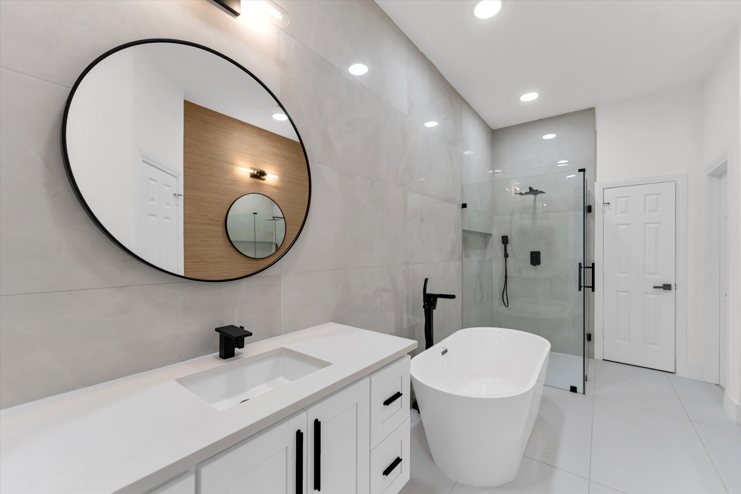 Bathroom Walk-in Shower